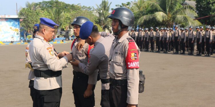 Prosesi Pelantikan Staf Batalyon di Pusdik Polair: Langkah Awal Menuju Pendidikan yang Lebih Baik