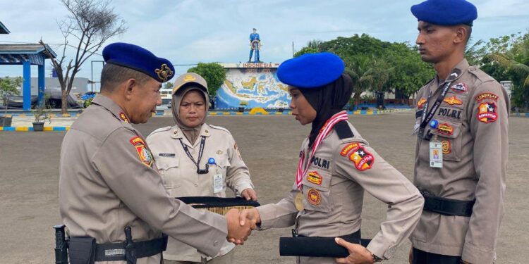Pusdik Polair Gelar Upacara Penutupan Pendidikan Pengembangan Spesialis Komandan Kapal Polisi