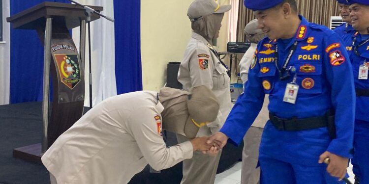 “Moment of Pride: Pusdik PolAir Lemdiklat Polri Sambut Kenaikan Pangkat Personel ASN”