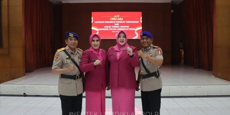 Kalemdiklat Polri Pimpin Upacara Sertijab Kapusdik Polair