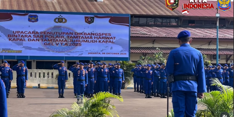 Tutup Dikbangspes, Kapusdik Polair: Jadilah Ksatria Samudera yang Tangguh dan Berintegritas