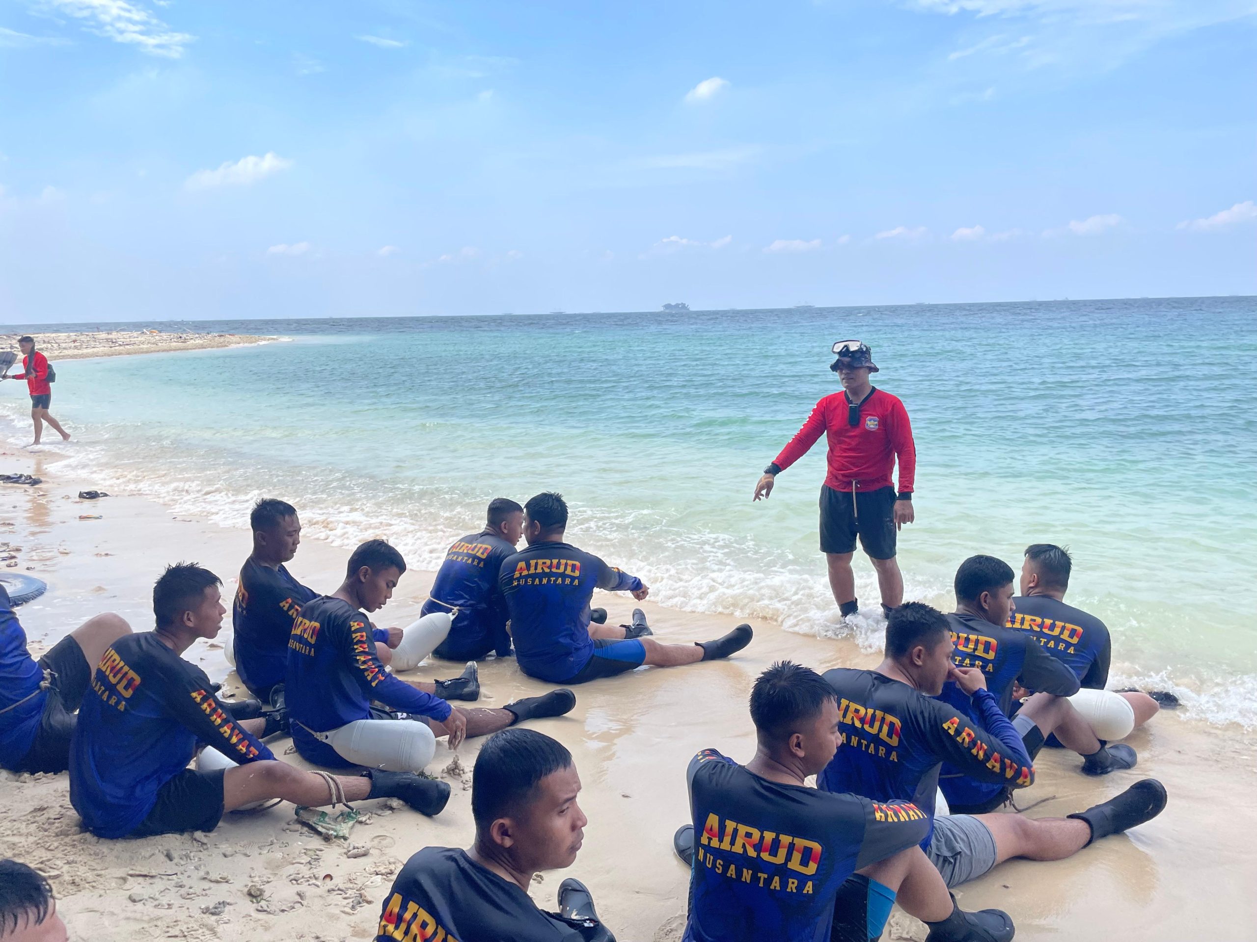 Latihan SAR Laut Bintara Polair Digelar di Pulau Damar, Kepulauan Seribu